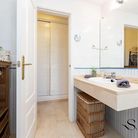 Terrace Of Paradise, 2 Bed 2 Bath, Parking, Pool * Бенальмадена