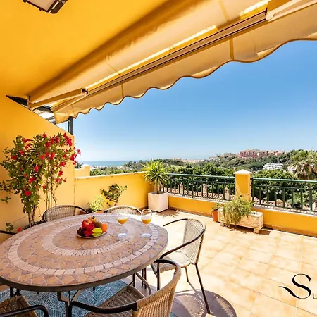 Terrace Of Paradise, 2 Bed 2 Bath, Parking, Pool