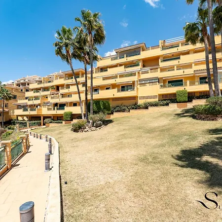 Terrace Of Paradise, 2 Bed 2 Bath, Parking, Pool Апартаменты *