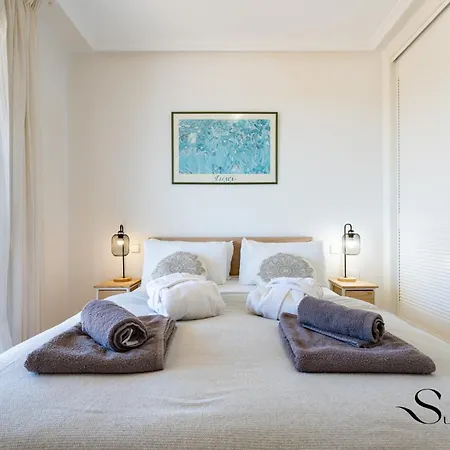 Terrace Of Paradise, 2 Bed 2 Bath, Parking, Pool Apartment *